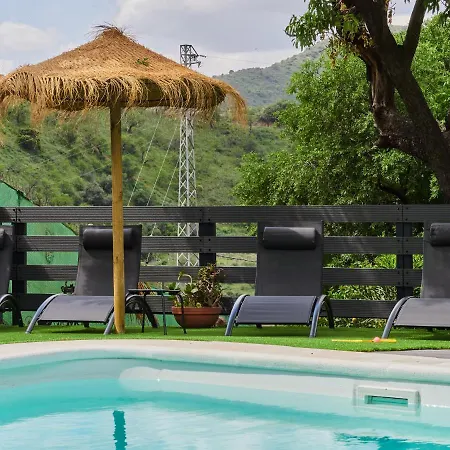 Villa Cubo's El Nogal De Montes De *